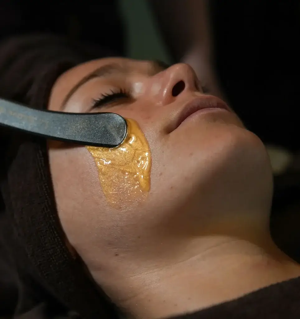 Soin Liftant à l'Or et au Champagne - Kaléa spa